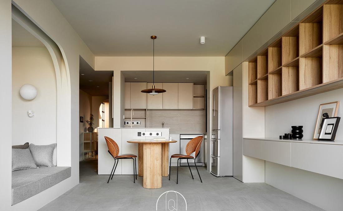 客厅变图书馆 · 个性化定制让家更具互动性-8