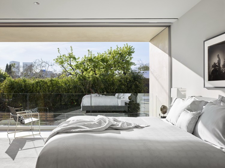 贝弗利山现代西班牙风格住宅-16