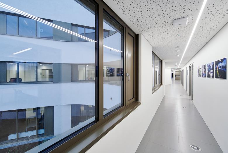 Pichler & Traupmann Architekten丨ÖAMTC Wien West丨奥地利-55