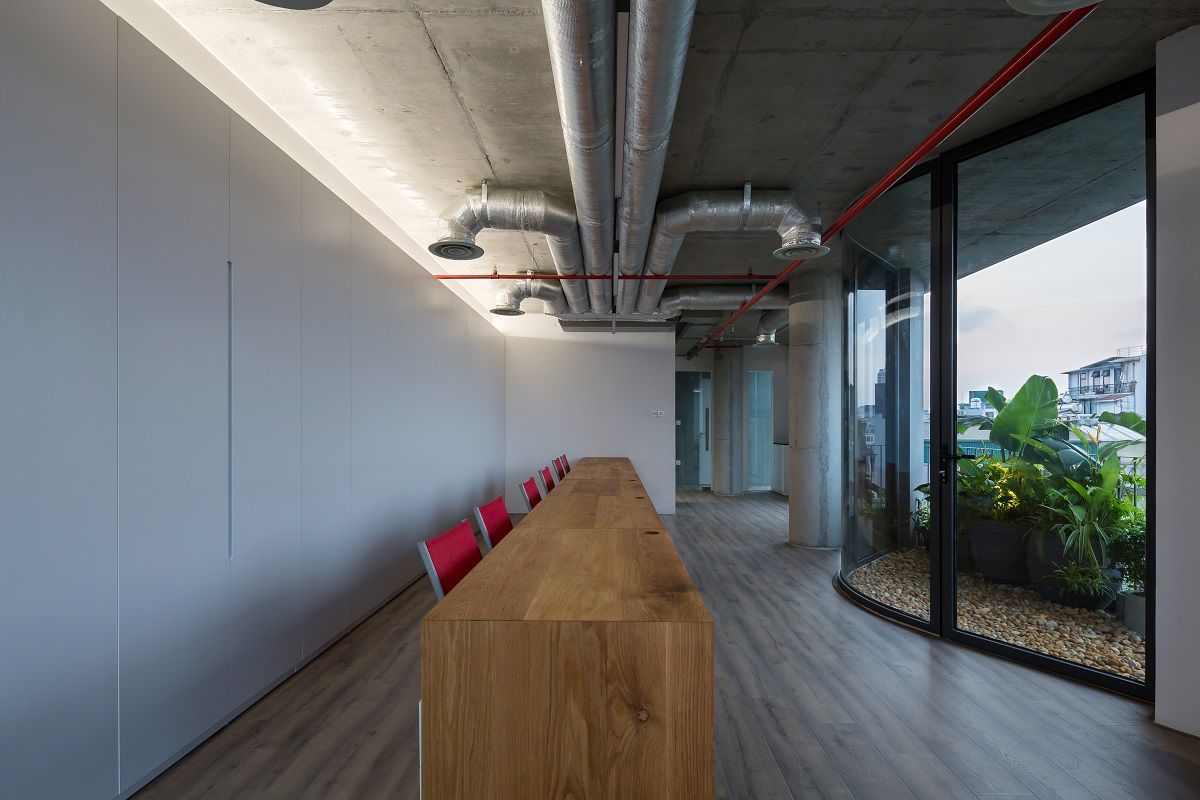 简约宁静的都市绿洲 | AHL Architects 打造 LLO 办公楼-39