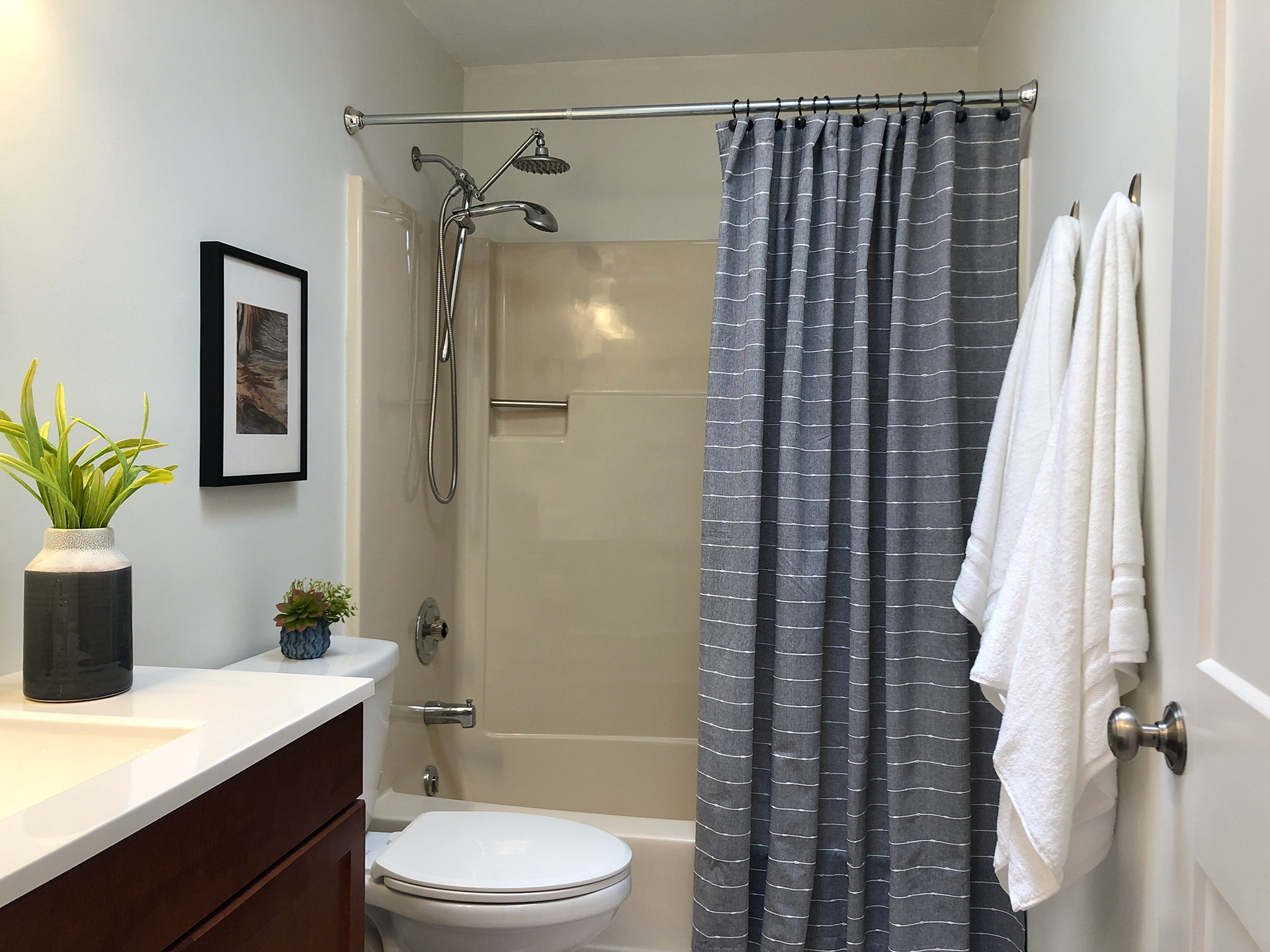 Faith's photography and staging experience-8