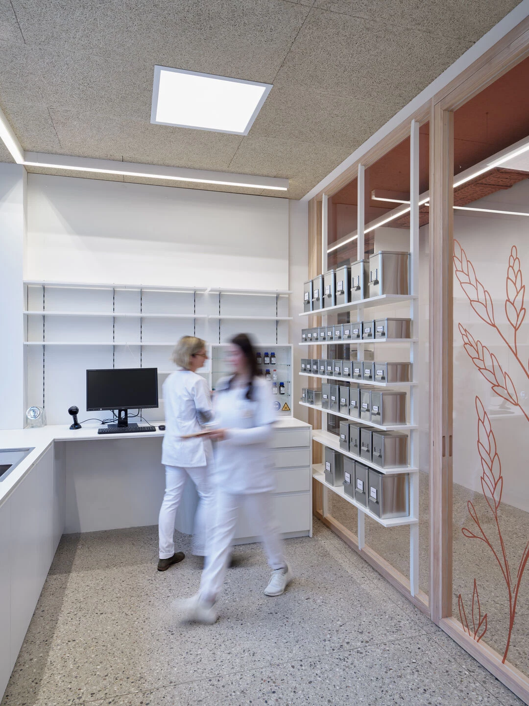 弗洛雷斯药房丨Austria丨Bogenfeld Architektur ZT GmbH-12