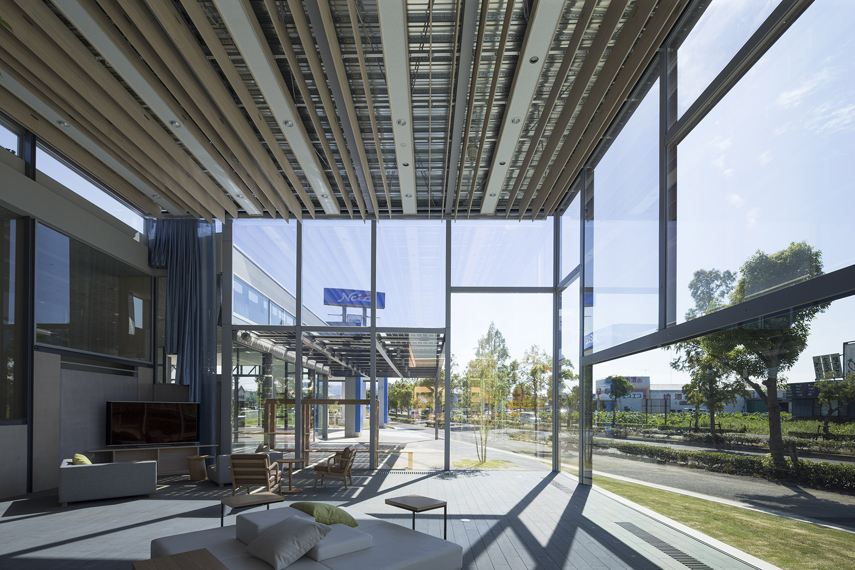 J. Spot Imabari汽车展室及服务商店，日本 / YANOAOYAMA Architecture Design-25