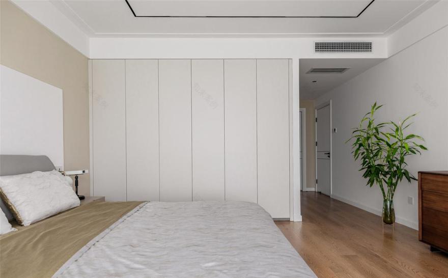 简约清新二手房翻新设计-27