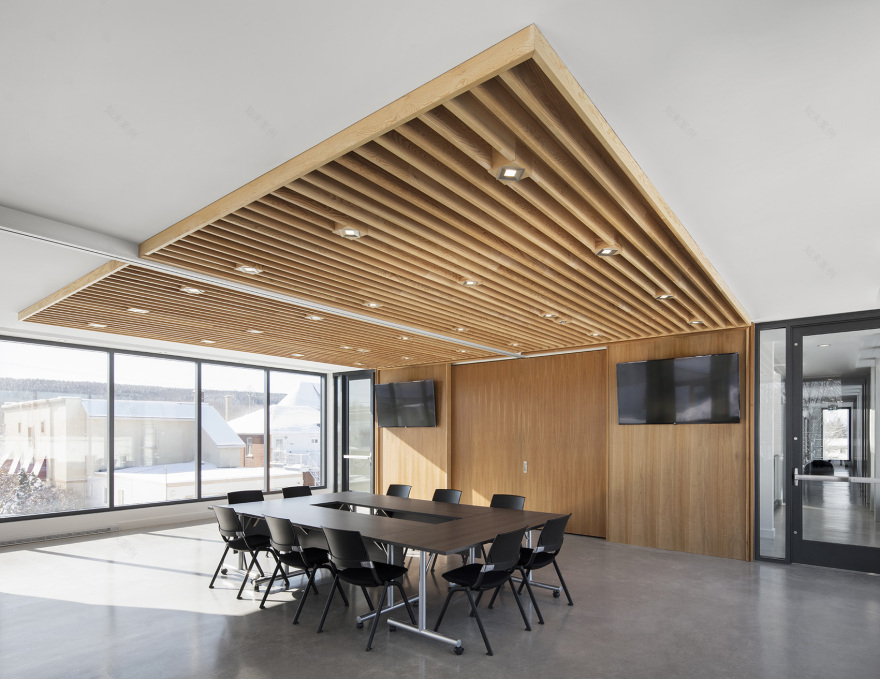 里戈市政厅,加拿大 / Affleck de la Riva architects-26