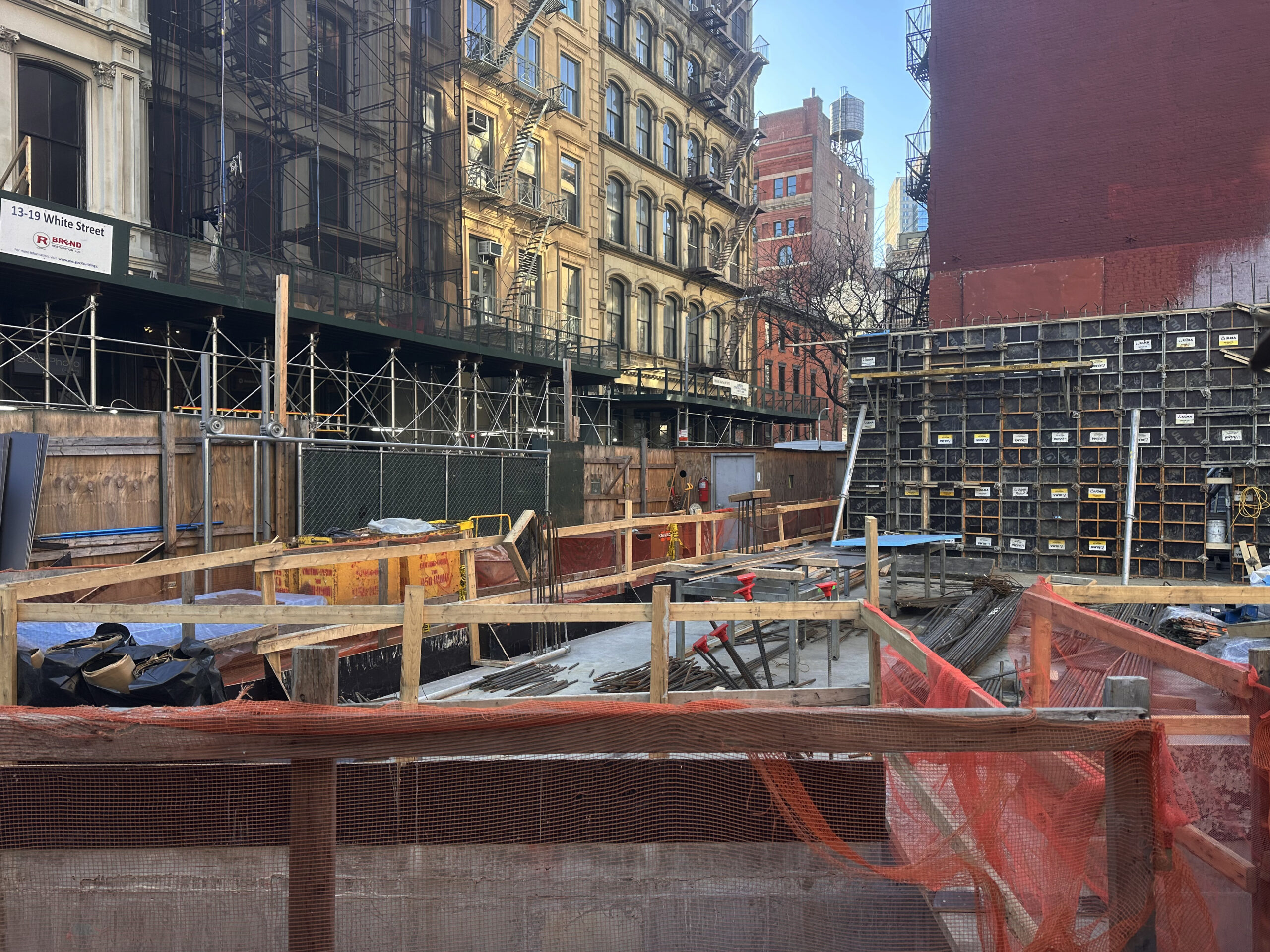 14 White Street Rises Above Street Level in Tribeca, Manhattan - New York YIMBY-5