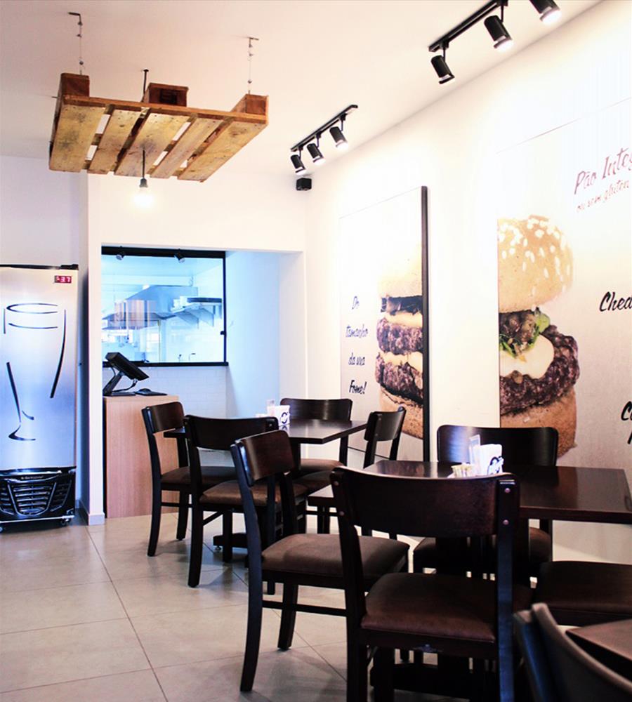 巴西 Fit Burgers 餐厅 | 健康与环保的完美结合-6