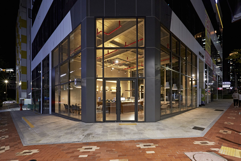 首尔 34 坪现代风格咖啡厅设计-16