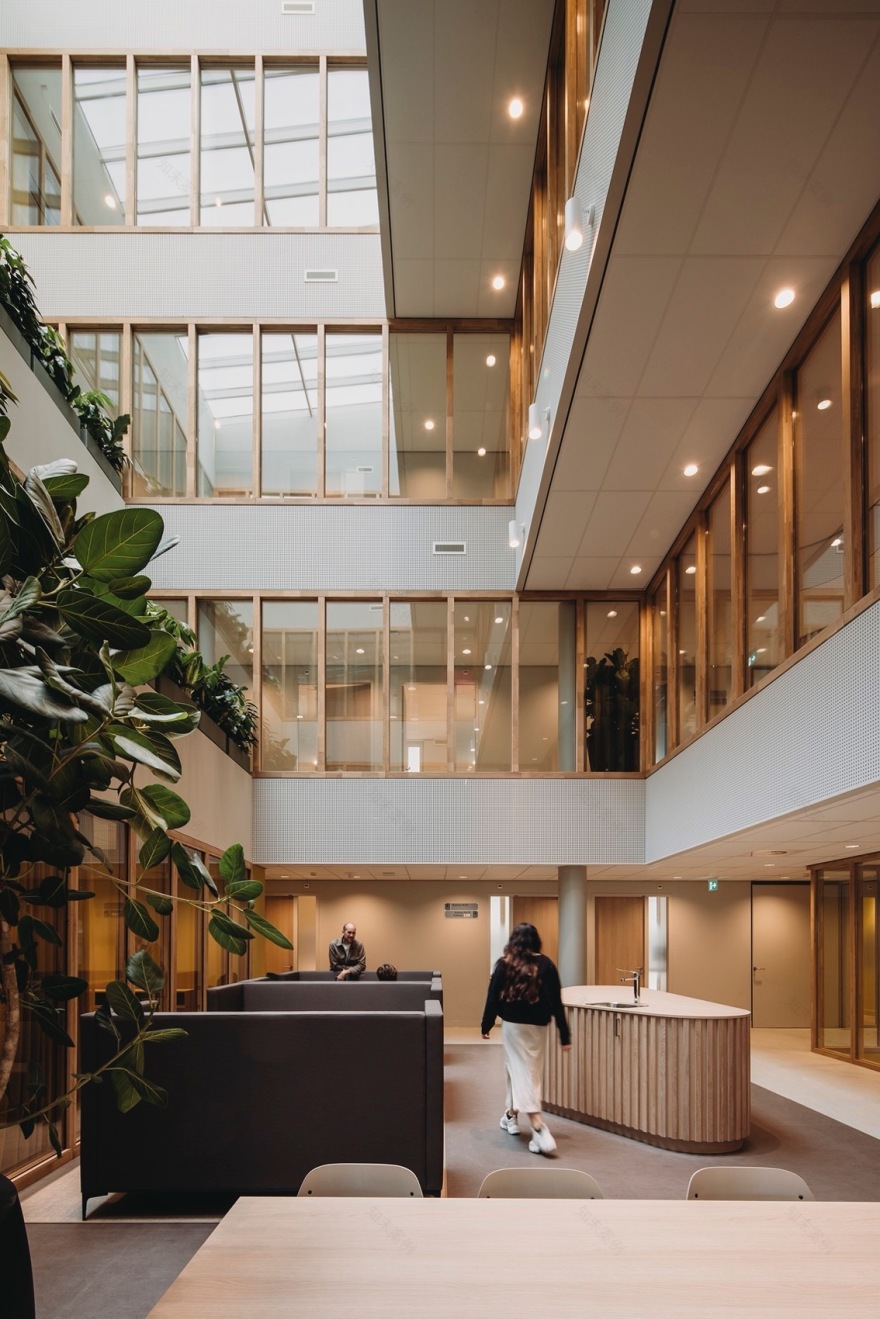 格罗宁根大学精神病学中心丨荷兰格罗宁根丨Atelier PRO+Vakwerk Architecten-14