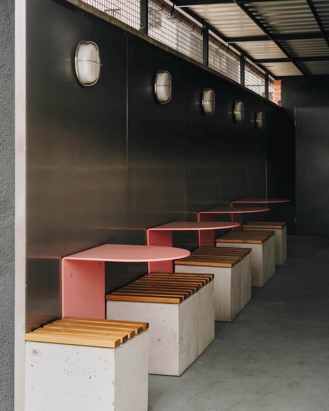 丨德国丨CUDO（室内设计）,Studio Hart（视觉识别）-23