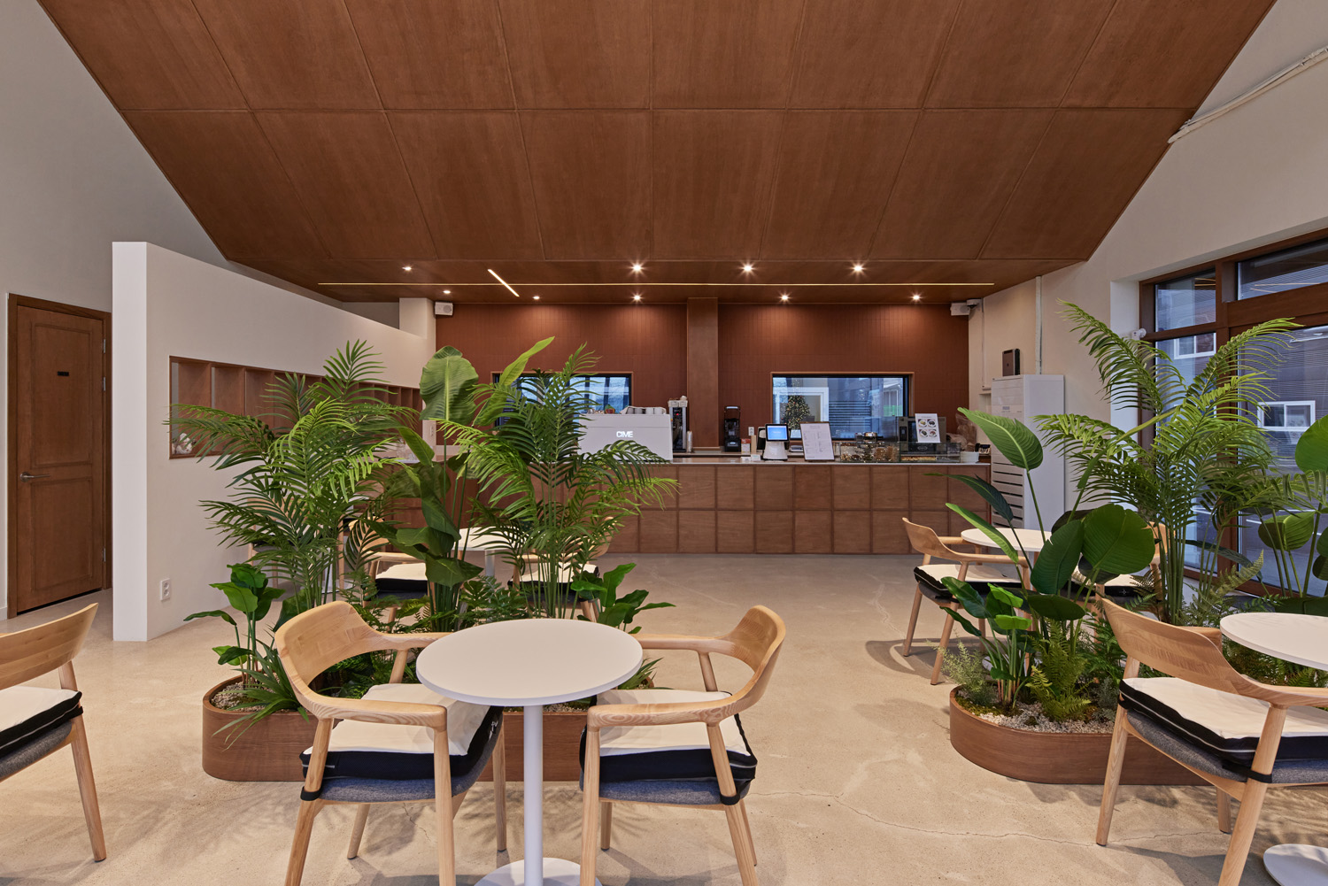 白色与木质，打造极简 40 平米公寓-5