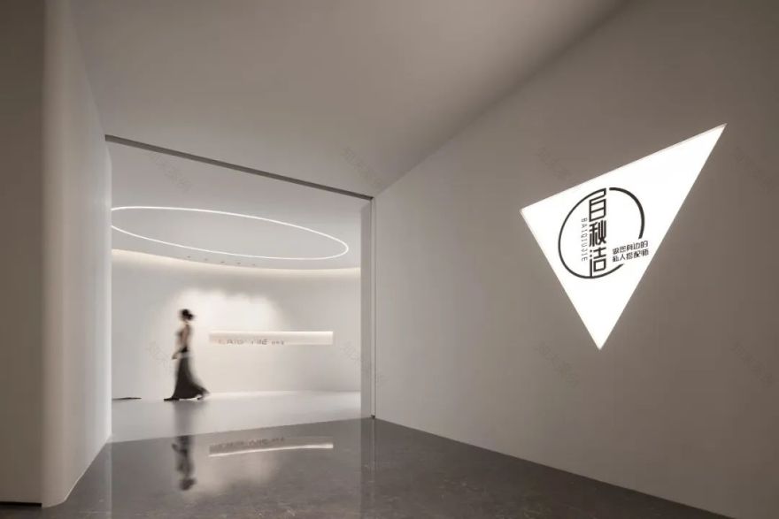 BAIQIUJIE 服装艺术空间丨中国杭州丨杭州时上建筑空间设计事务所-12
