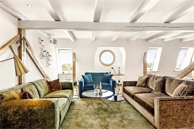 旧屋新生，木梁打造别样魅力空间-3