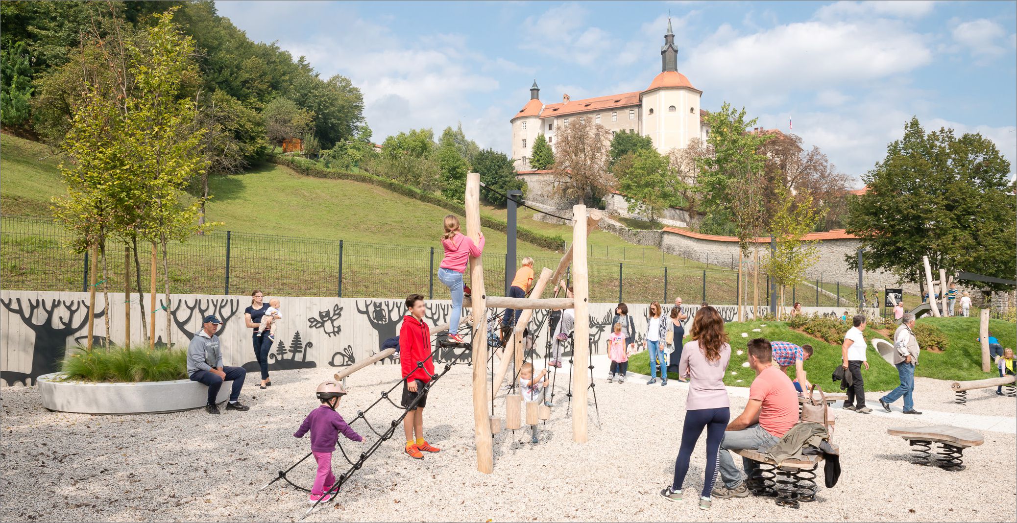 斯洛文尼亚中世纪广场的现代改造-15