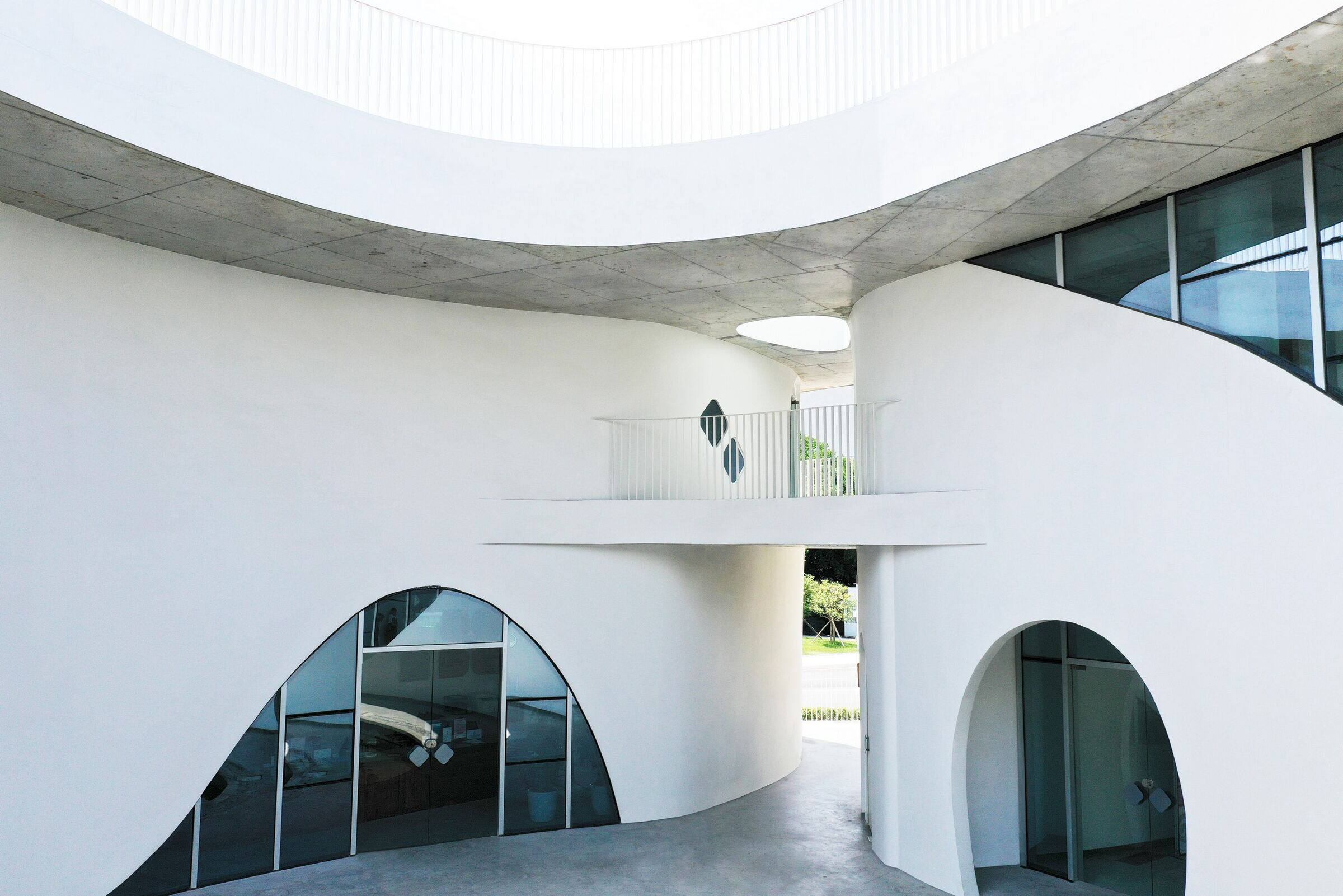 成都科技产业园地标建筑·龙泉涌泉白楼-31