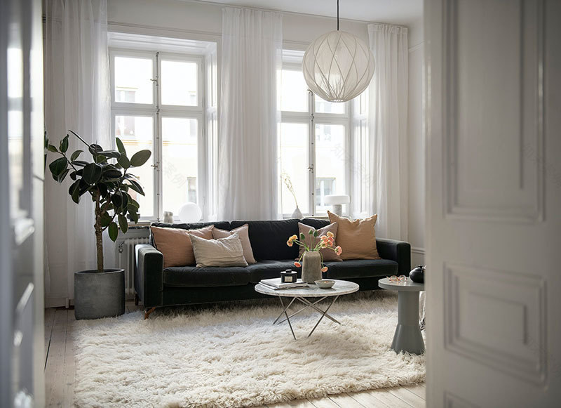 瑞典温馨女性公寓,弧形设计成亮点-17