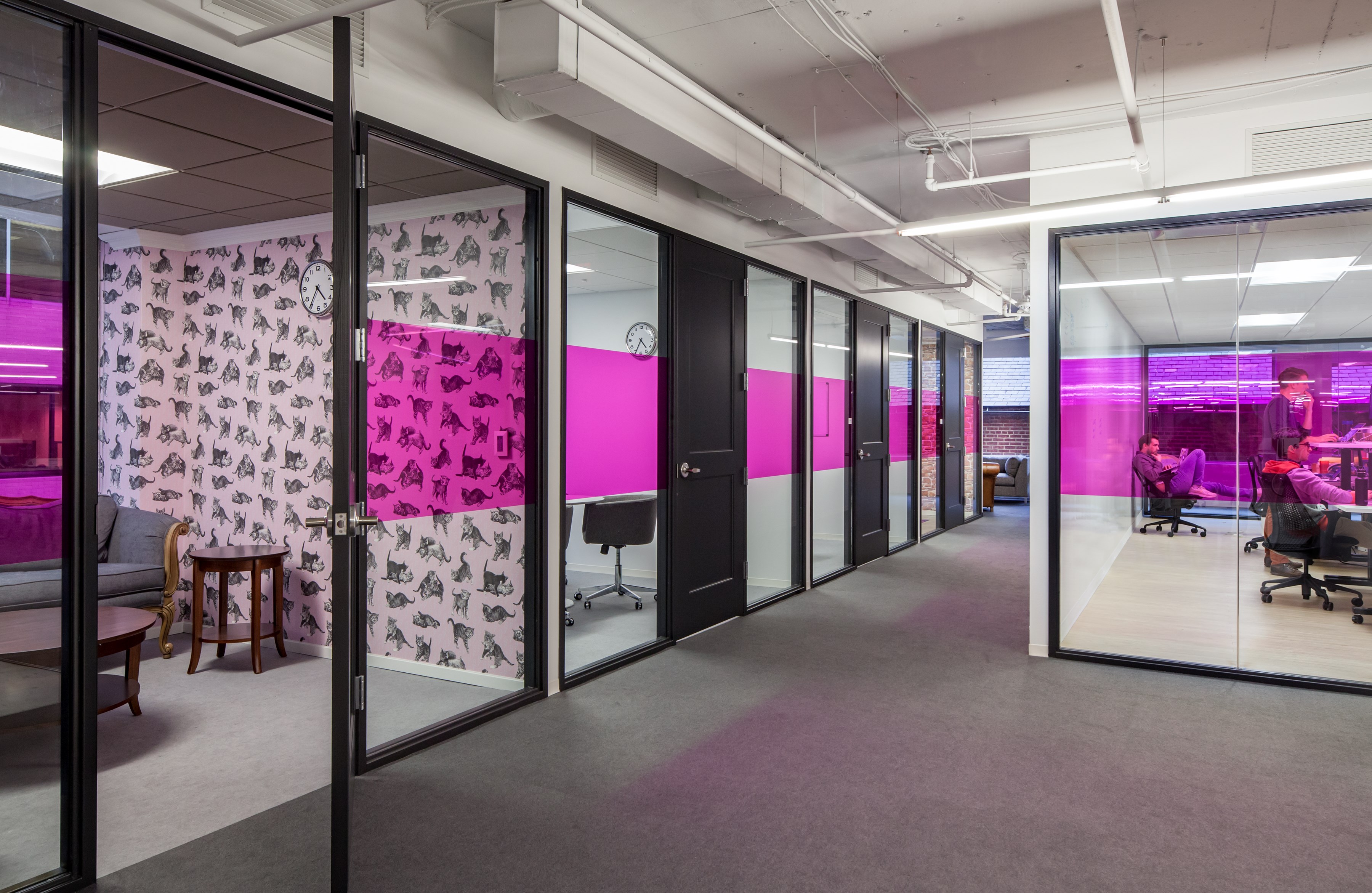 Social Tables 的炫彩总部-11