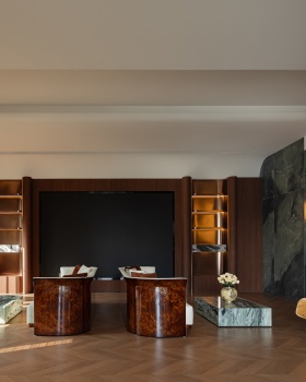 余几千平旗舰店丨戈多设计