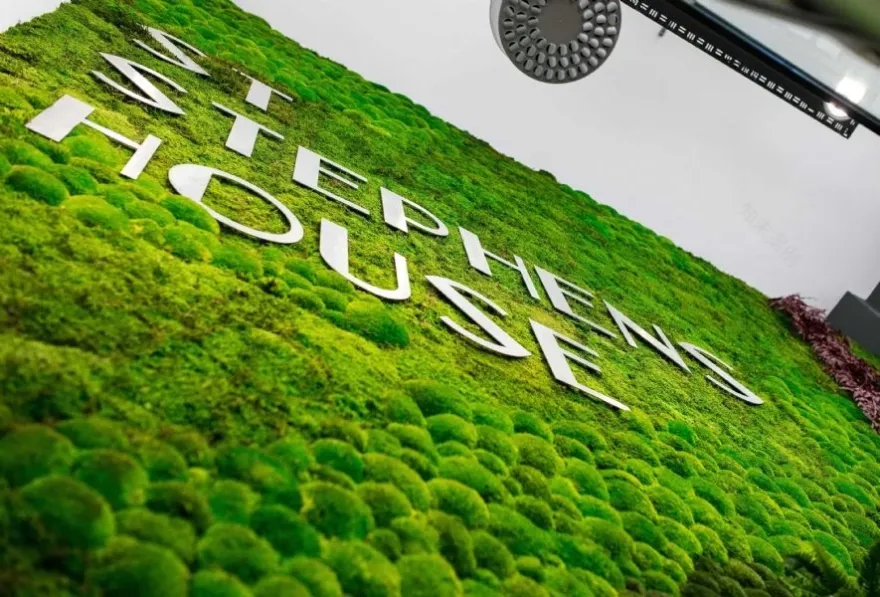 英国 Bristol 市 St Stephens House 办公室翻新设计-23