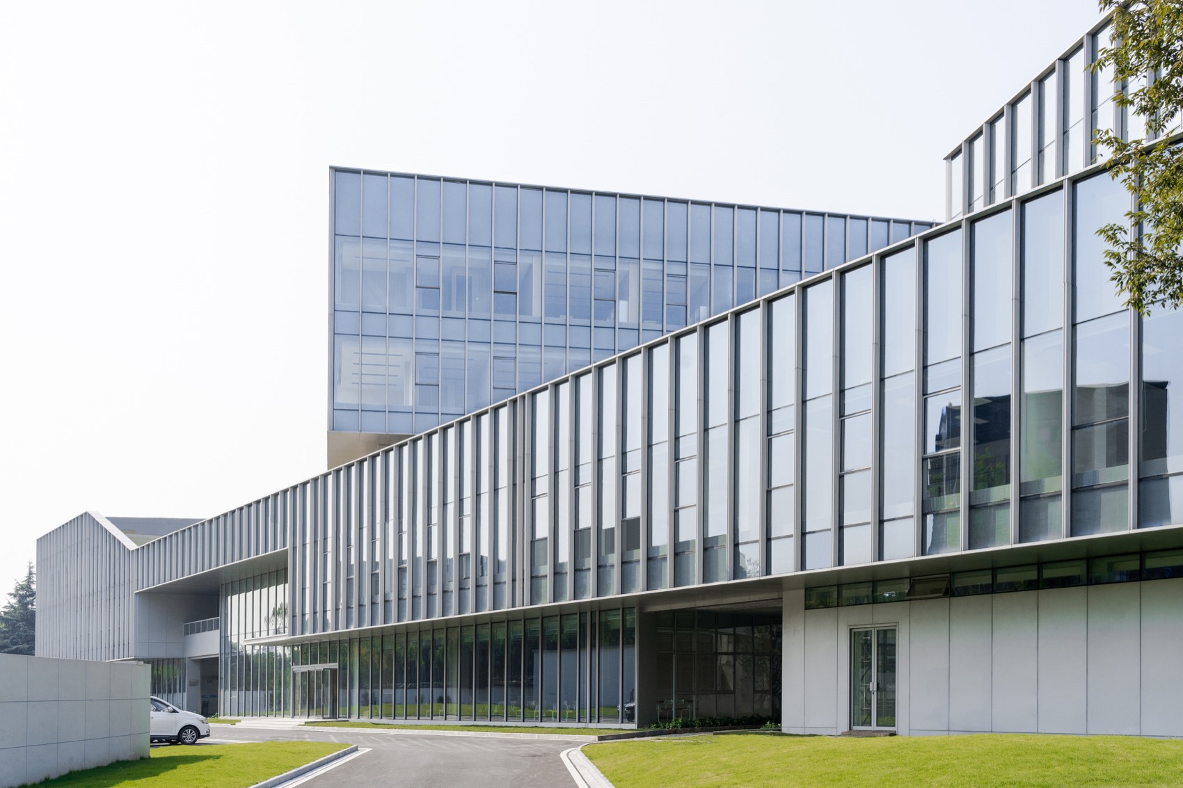 中达科技办公综合体丨中国浙江丨上海半场半地建筑设计工作室-13