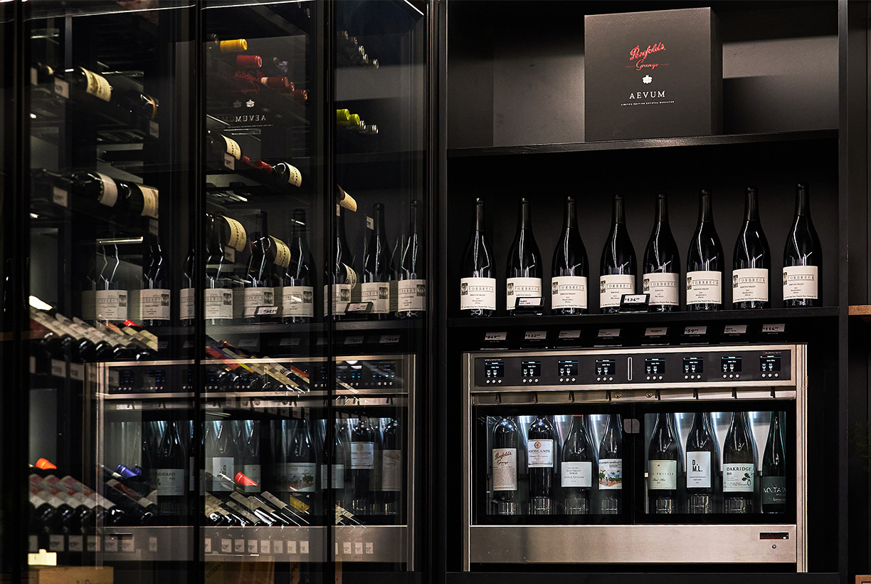 丹·墨菲斯兰科夫店

注：Dan Murphy's是澳大利亚知名的连锁酒业零售品牌，Lane Cove是具体一家店铺所在地点（可能是悉尼的一个地区兰科夫 ），通常品牌店铺名字可表达成某品牌某地店  丨i2C Architects,Twelve Architects-22