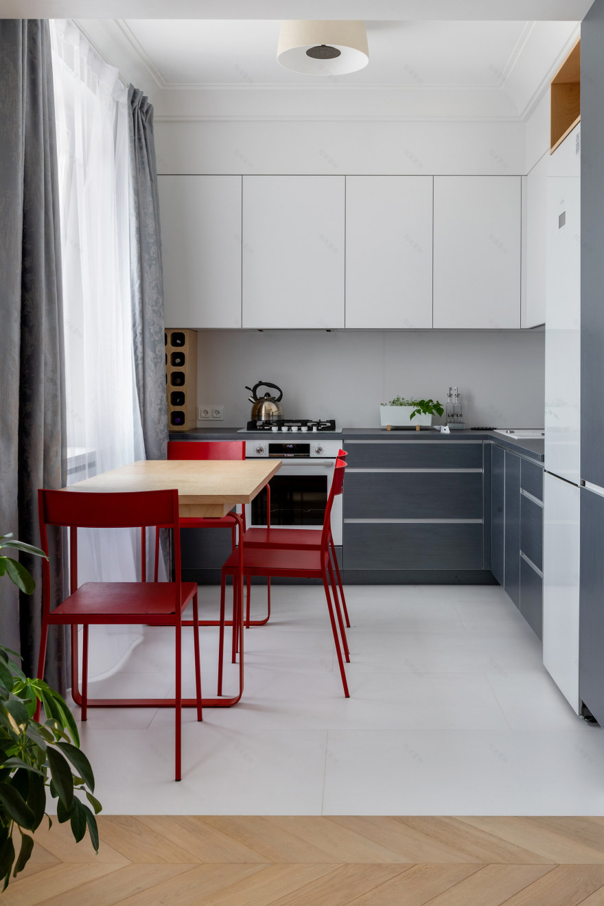 明亮的室内环境丨白俄罗斯明斯克丨Roman Mohammad,Alexey Korablev-10