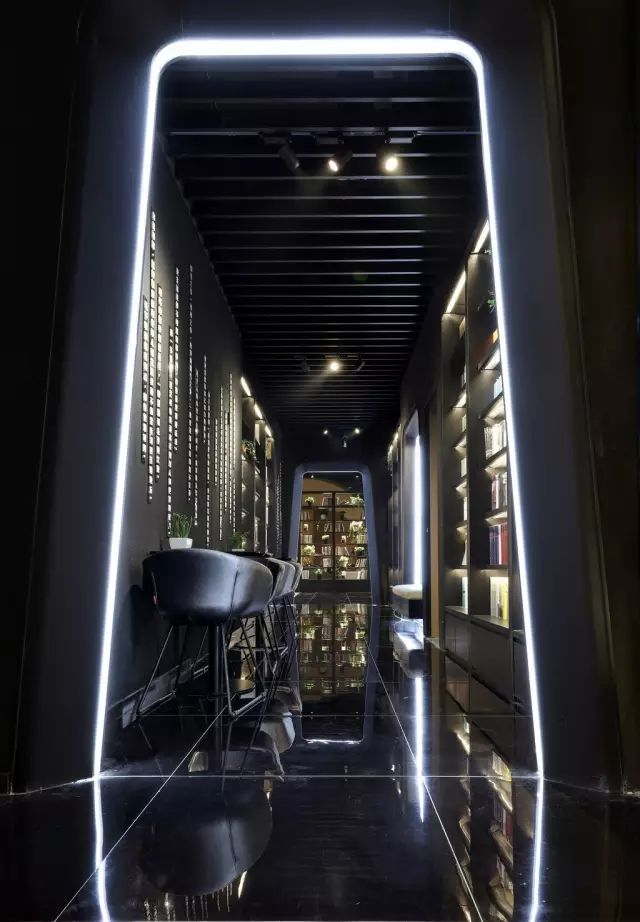 造梦空间 | 遨游太空中的读书体验-42