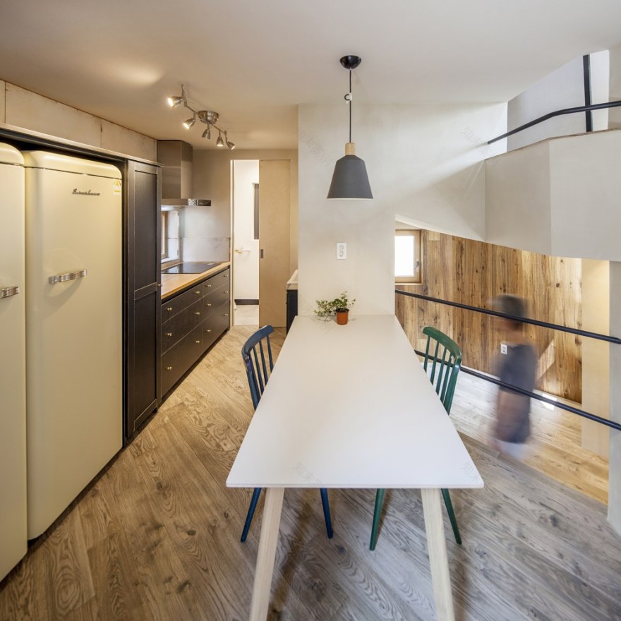 首尔“裂缝”之家 | 小地块中的大空间设计-44