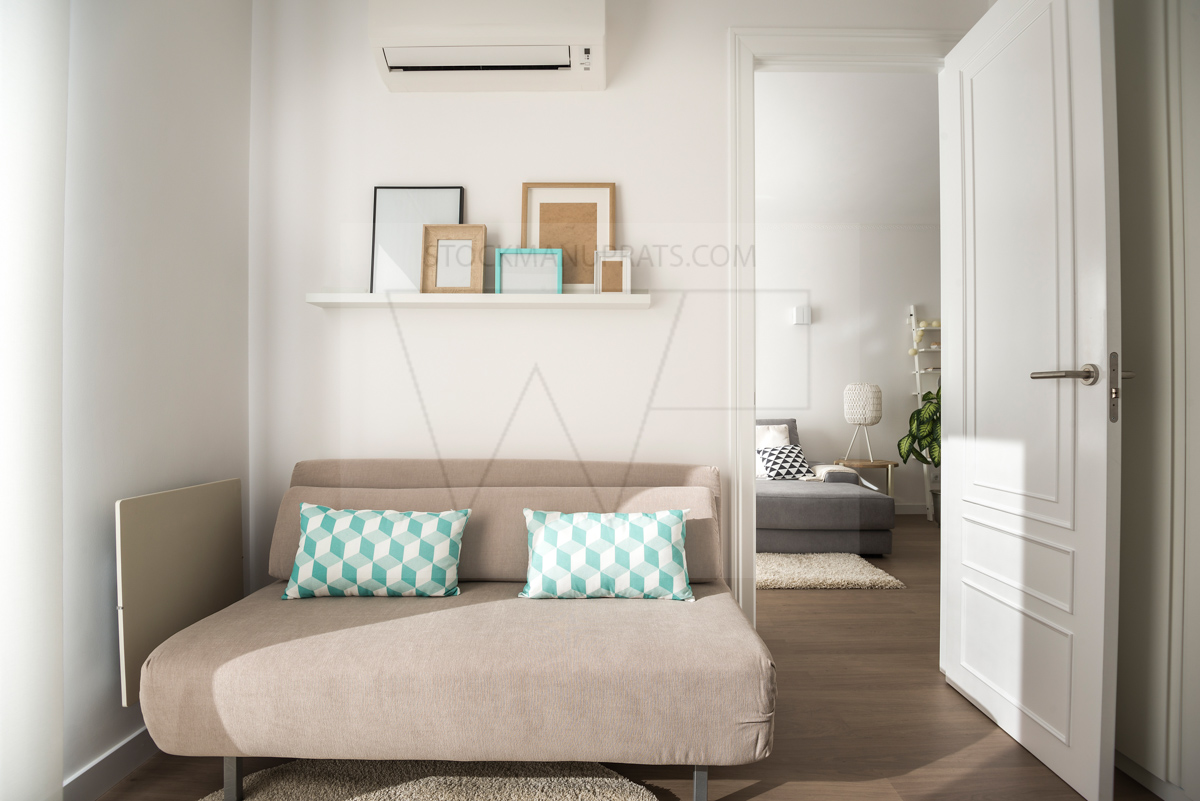 Minimalist Flat | Madrid 2-16