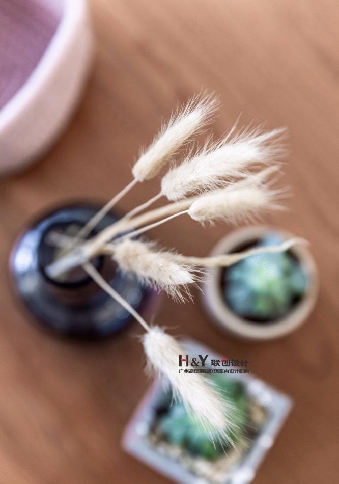 《漫·慢》打造温馨现代家居,专业设计实现空间最大化利用-6