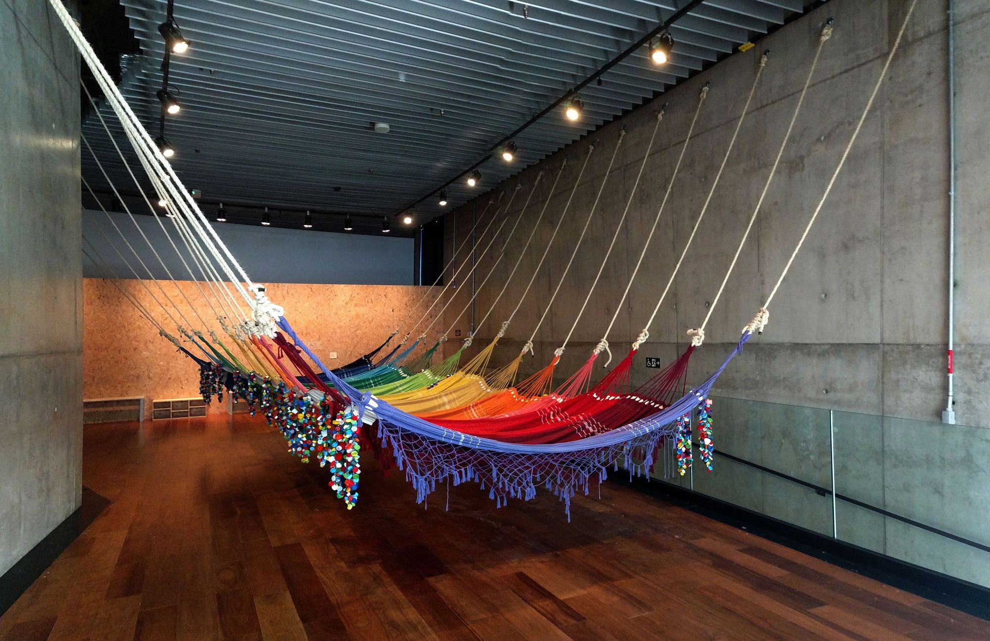 Porto Seguro Cultural Center / Yuri Vital-59