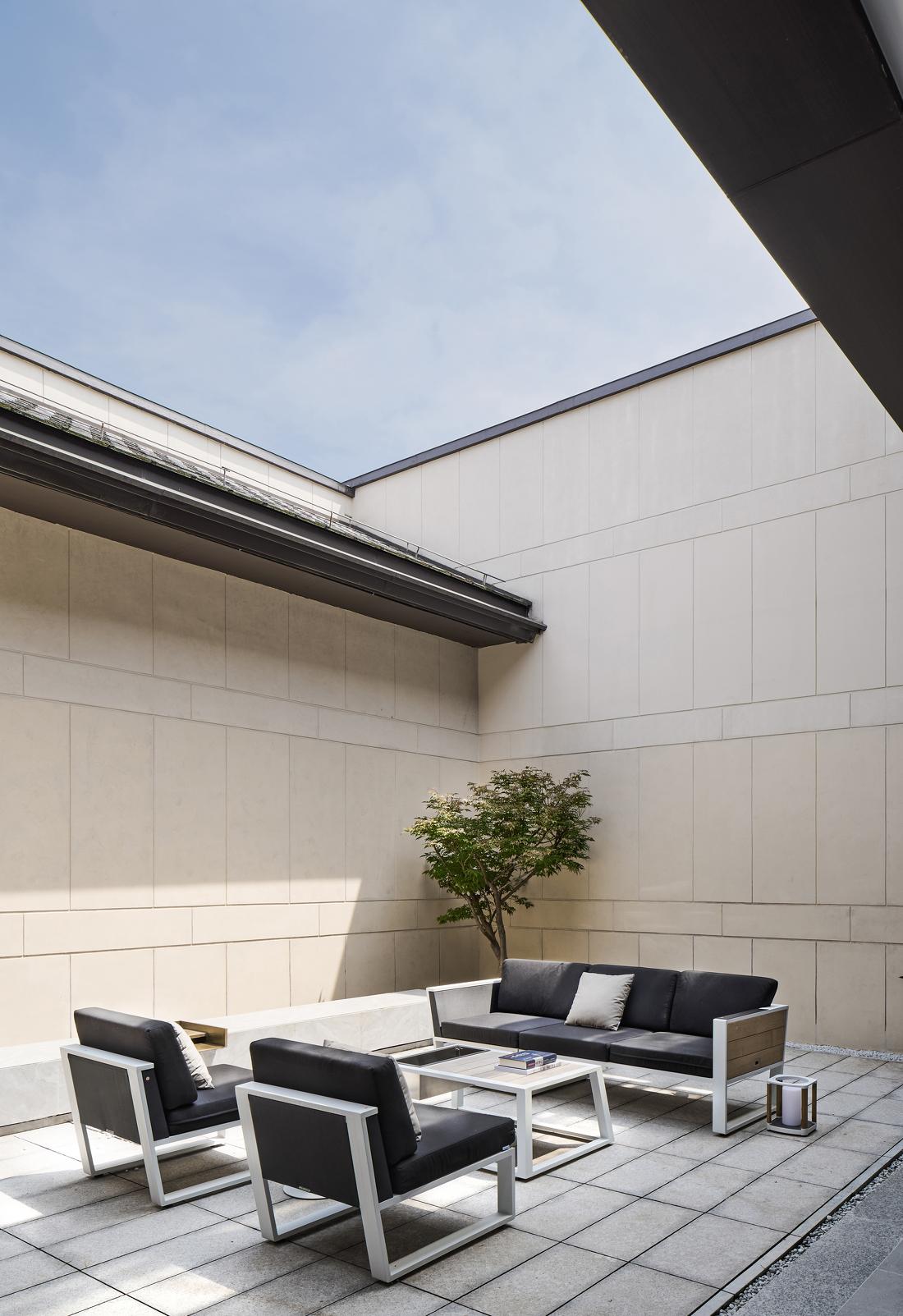 负楼层生活空间的艺术改造-50