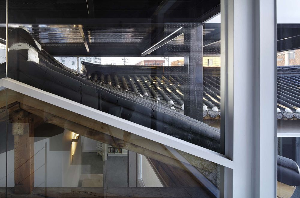 首尔某区老房子的特色加建丨韩国首尔-6