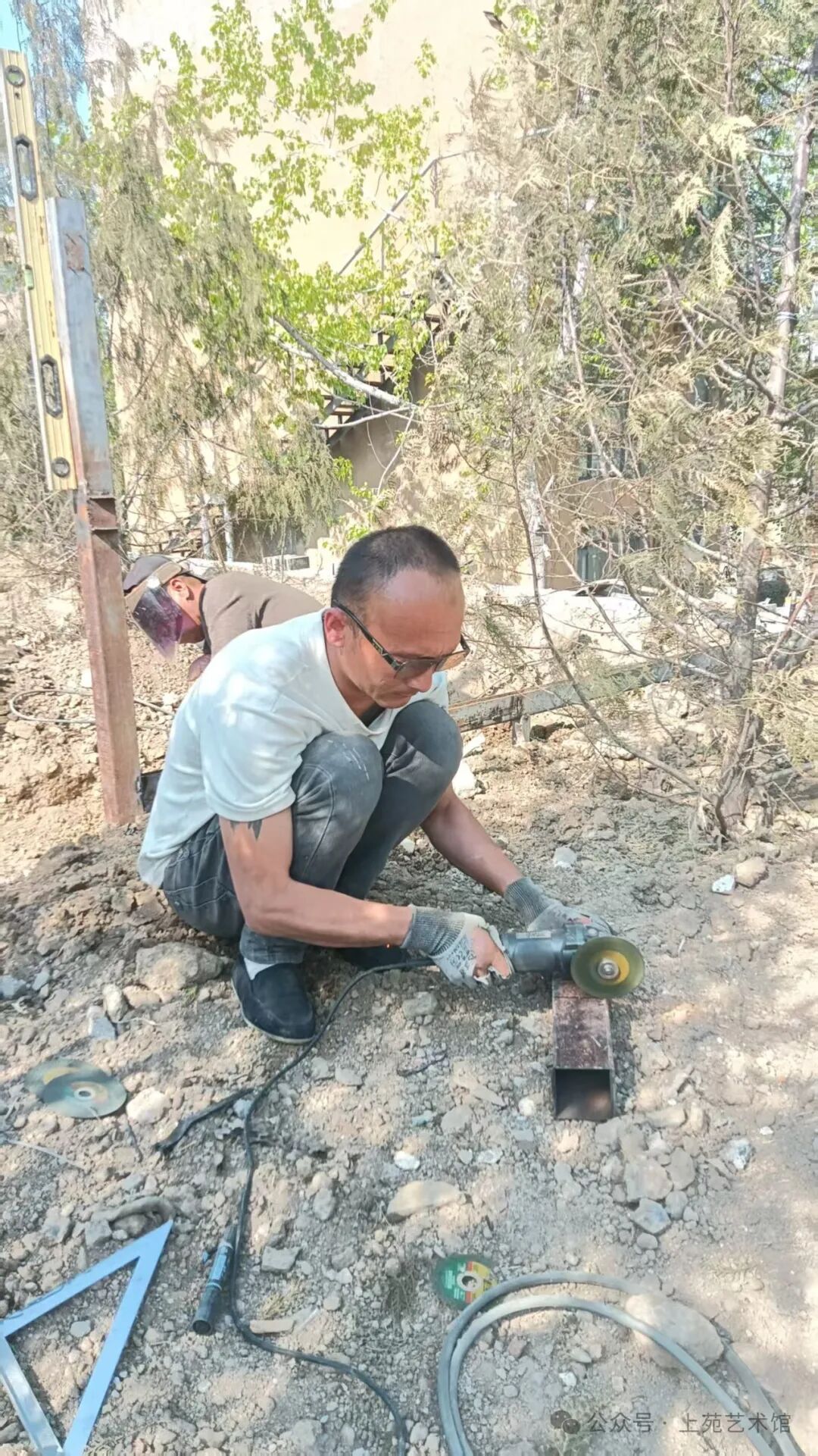 【上苑艺术】美国艺术家DianaWang《迷宫》装置作品残骸再塑记1-7