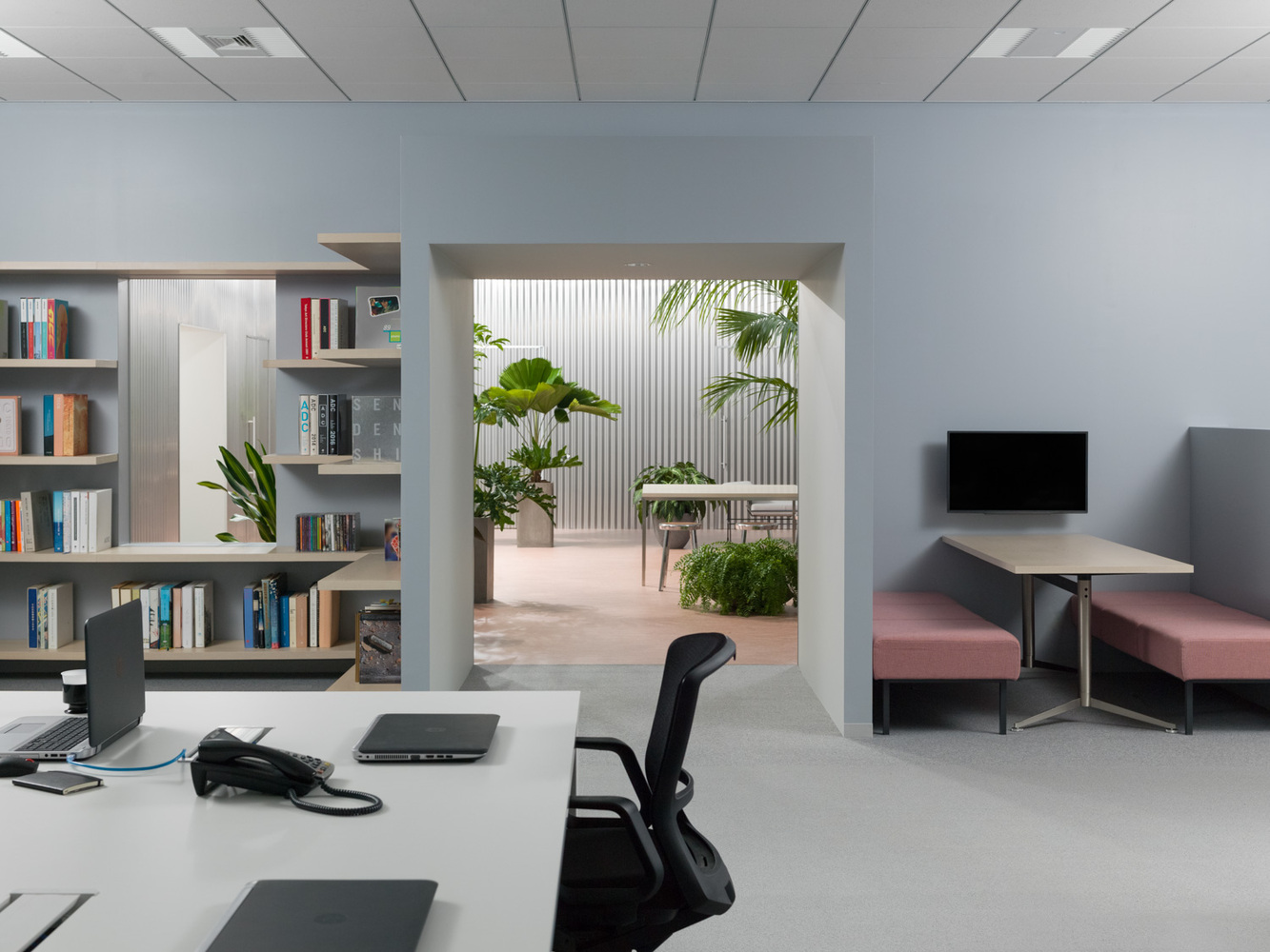 带有露台的办公室-9