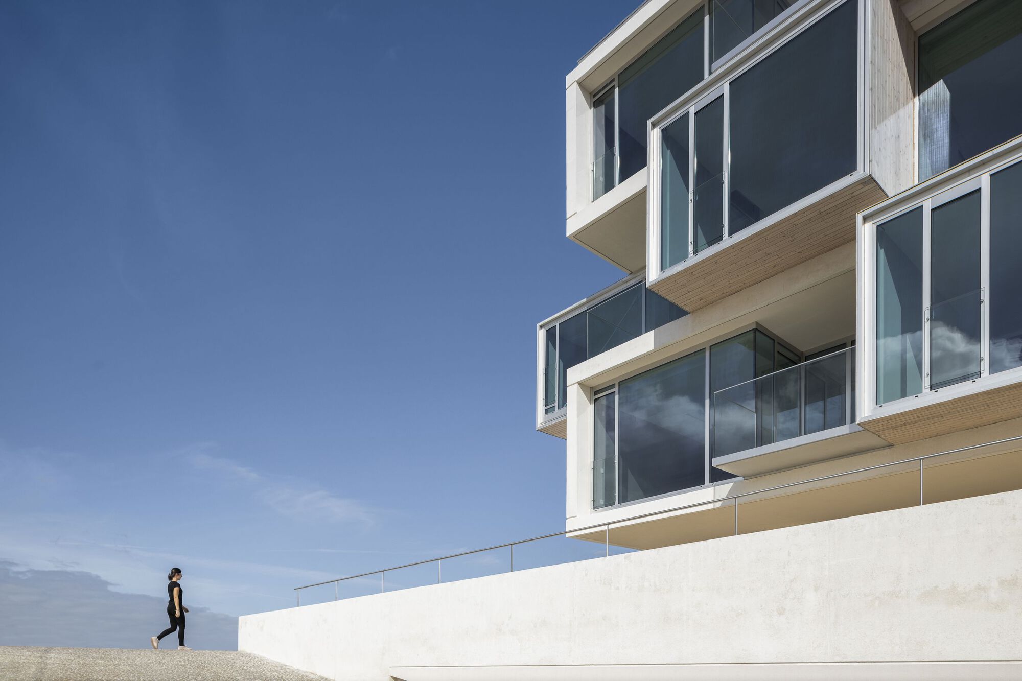 奥里宗特公寓丨葡萄牙丨RVdM Arquitectos-32