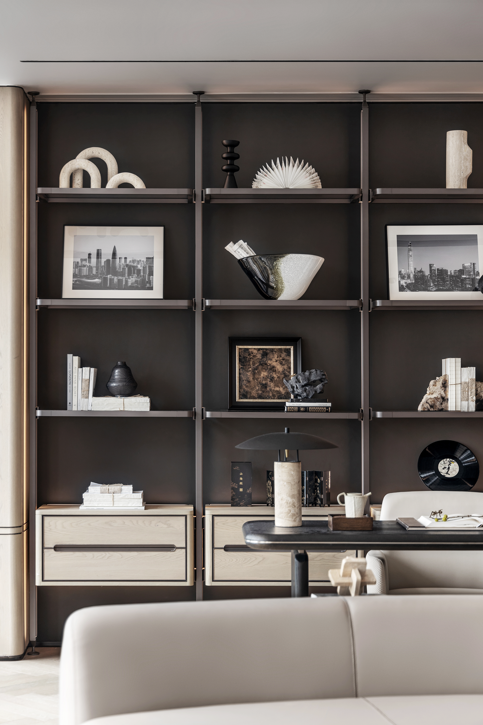 云端大平层 演绎低奢都会生活丨零次方设计-21