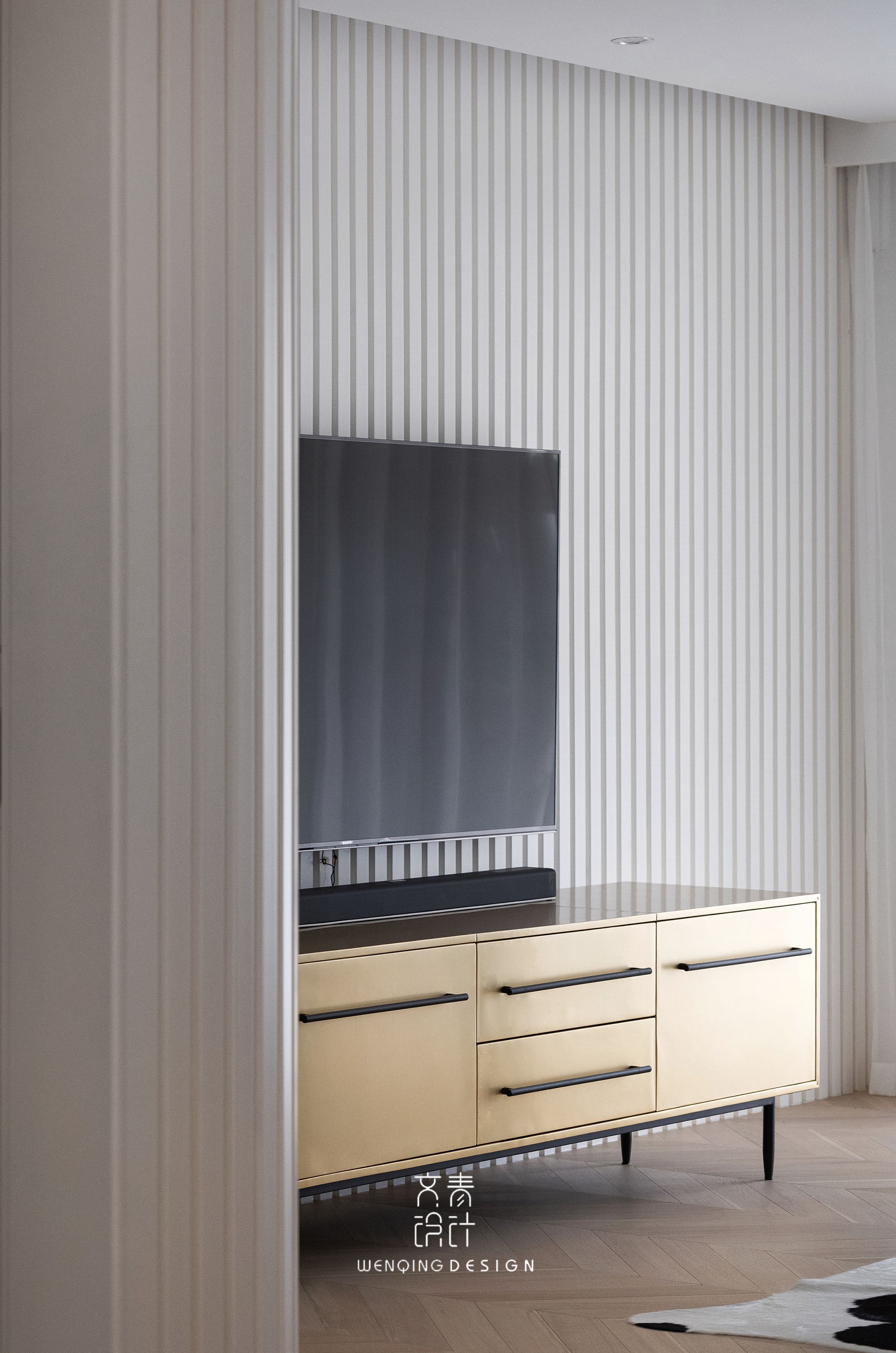 圆峤丨点线面和谐组合，营造流线游离空间-26