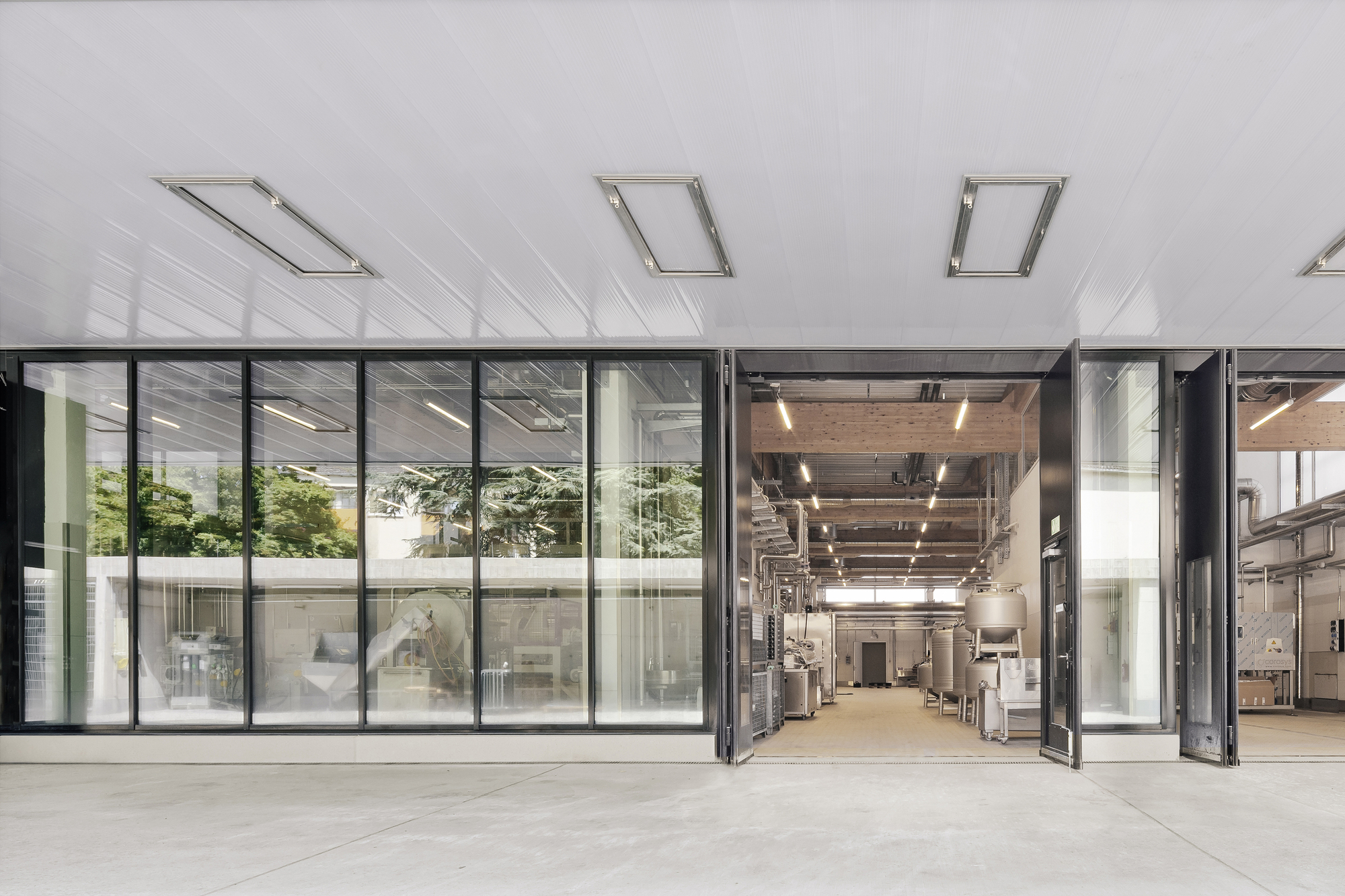 University of Applied Sciences for Beverage Technology – Lecture Hall Building and Logistics Laboratory / Bez+Kock Architekten + Ernst2 Architekten-22