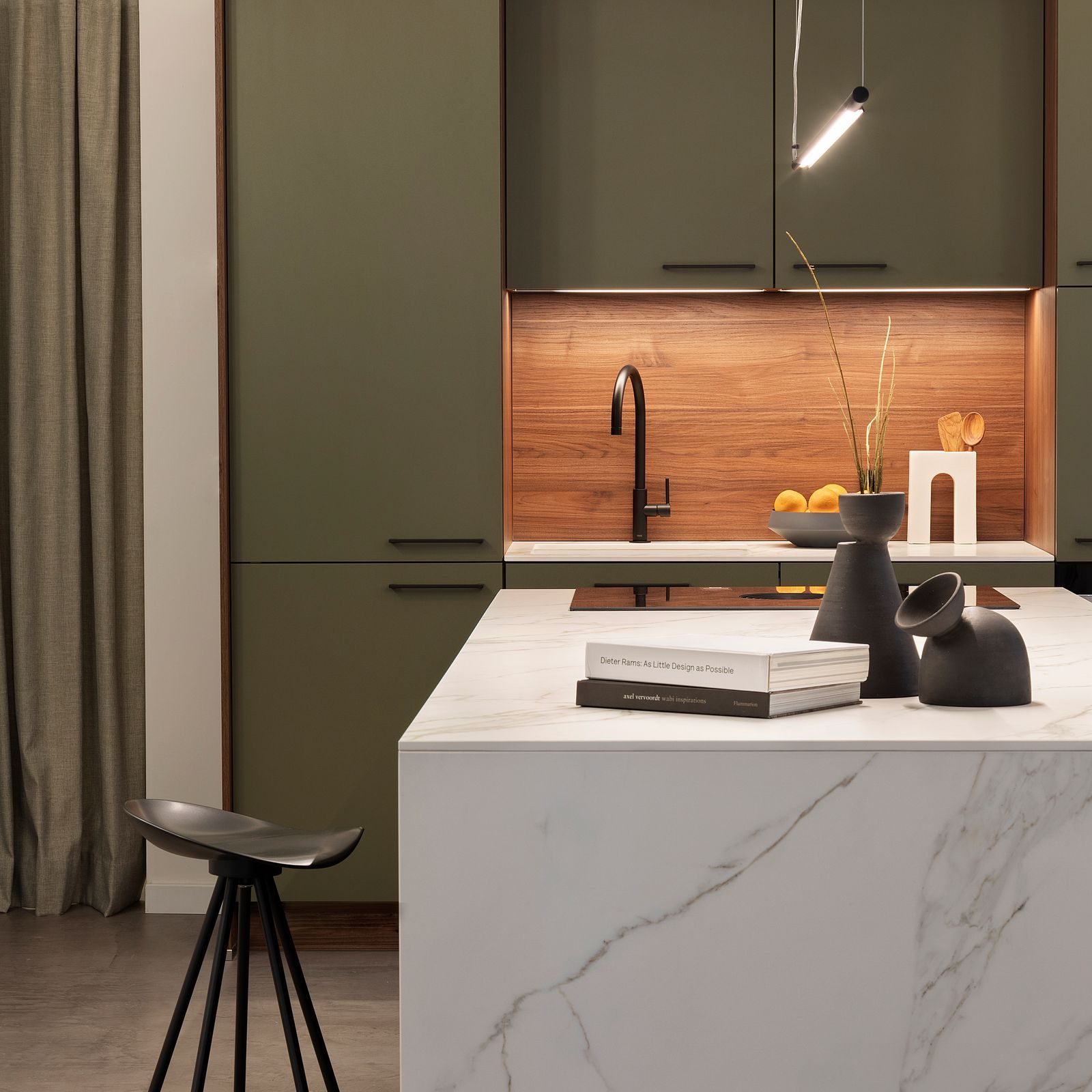 巴塞罗那以窗帘为墙的公寓丨西班牙巴塞罗那丨巴塞罗那Culto展厅与Daniel Rotmensch Studio-21