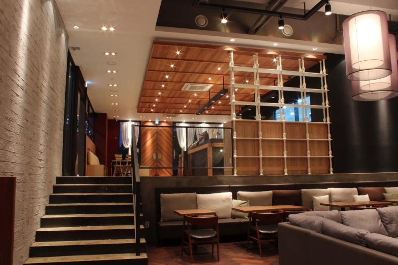 温哥华现代小清新咖啡馆设计-2