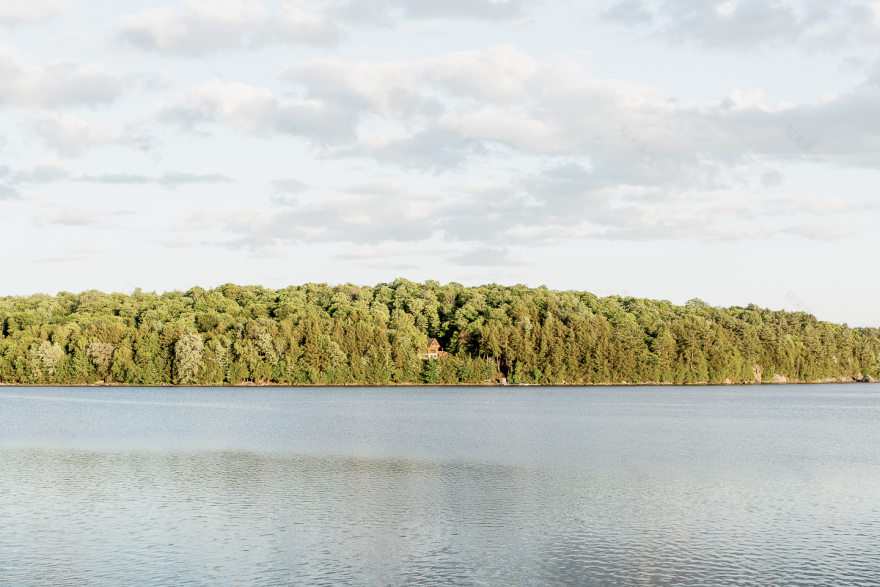 加拿大森林中的冥想小屋丨Tel Aviv 设计工作室 Craft & Bloom-24