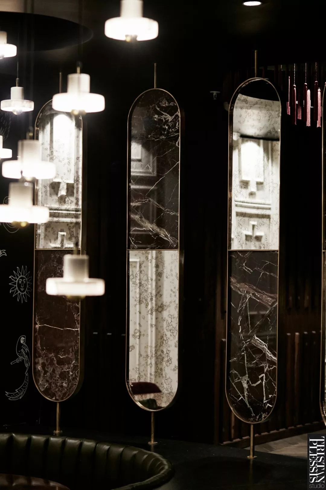 新作·炫酷国际餐厅 低调奢华-13