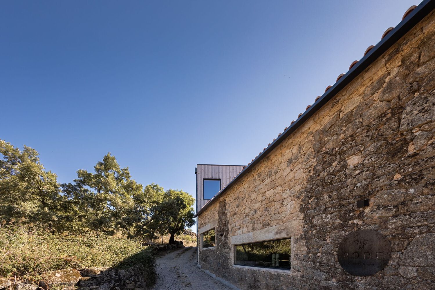 葡萄牙乡村自建房丨BODE-5