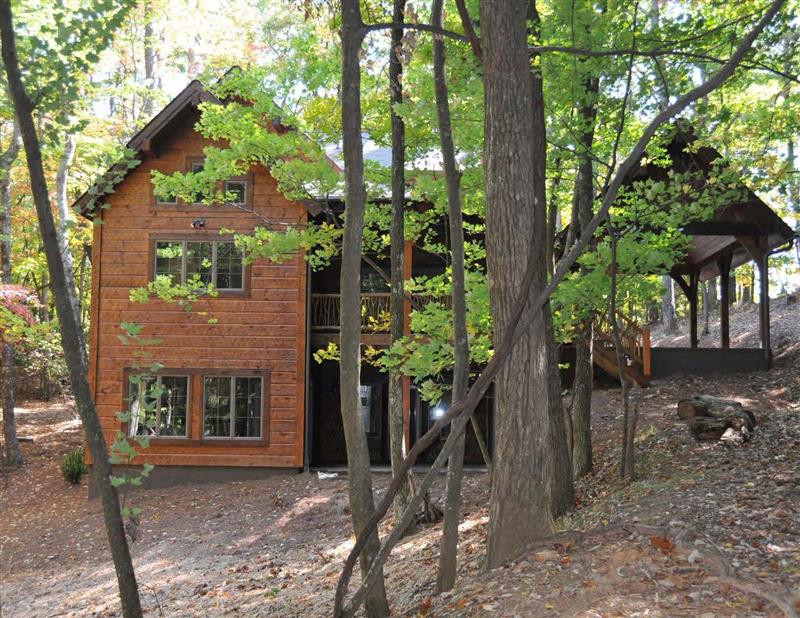 Plan of the Week: The Bear Paw | Natural Element Homes-9