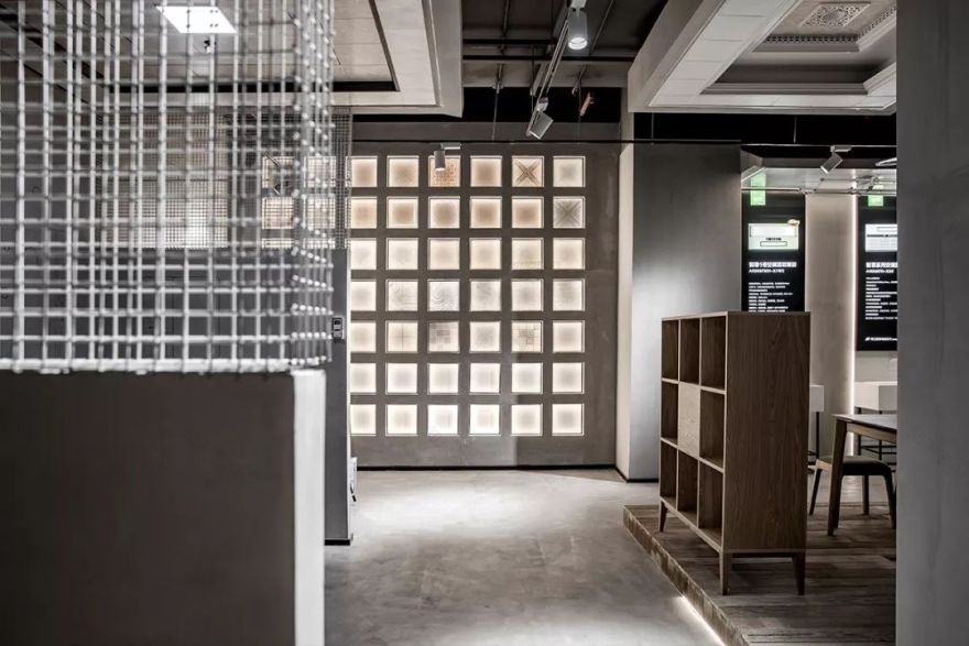 奥华定制家 | 四合院概念吊顶墙板展示空间-8