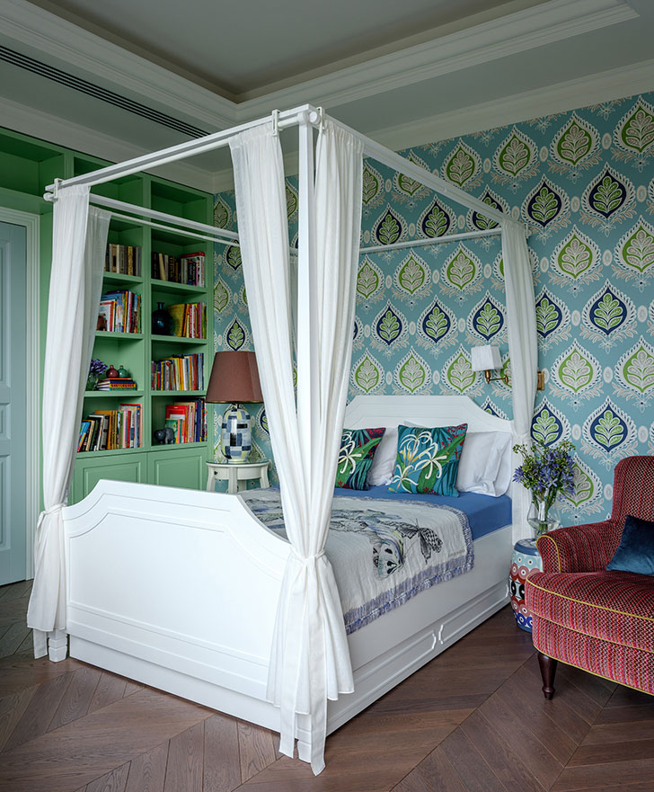 莫斯科郊区多彩私宅设计-17