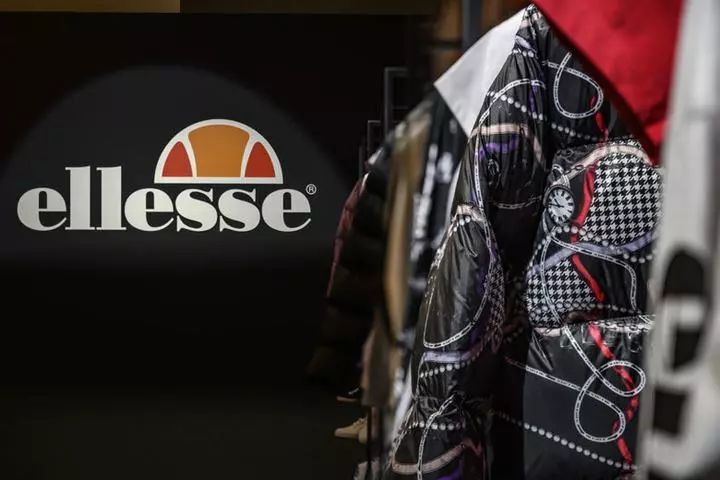 【192期】 最新服装展厅空间设计-29