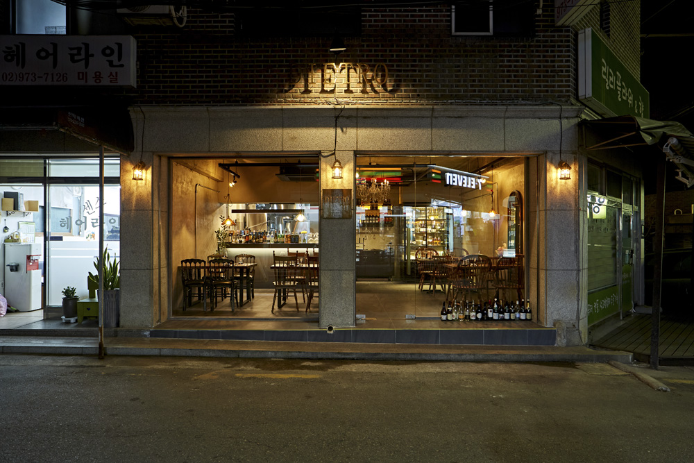 13 平米餐厅，极简风格设计惊艳亮相-2