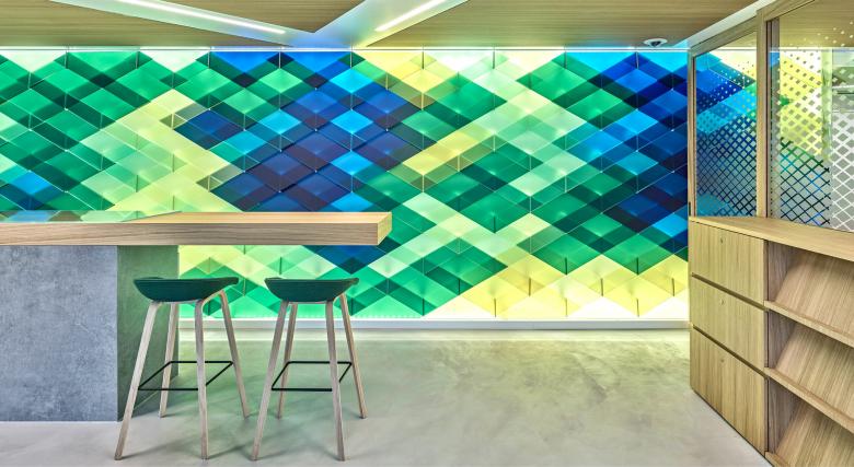 Nau2丨Raiffeisen Neunkirch丨瑞士-0